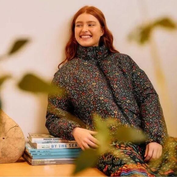 NEW Size Medium Farm Rio Borogodo Black Reversible Metallic Puffer Jacket - Picture 2 of 12